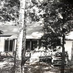 Pioneer Cottage
